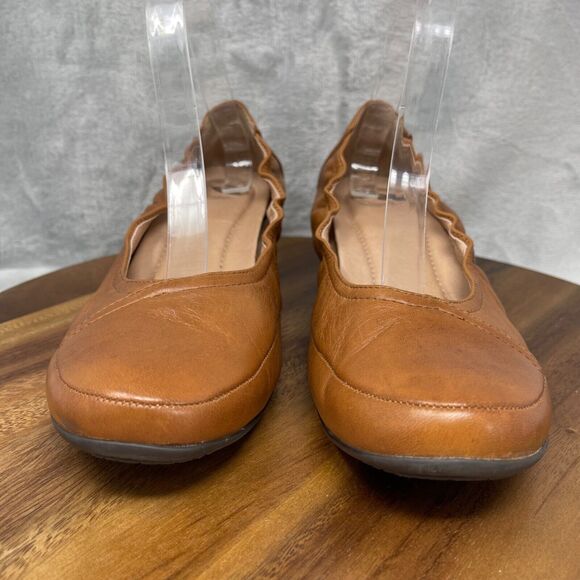 Nurture by Lamaze Shoes Womens 9.5 M Cognac Tan Leather Low Wedge Heel Scrunch - Picture 4 of 16